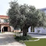 Suluca Homes Villa
