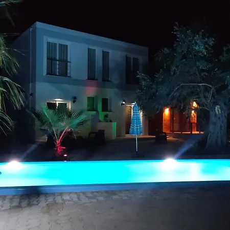 Suluca Homes * 키레니아