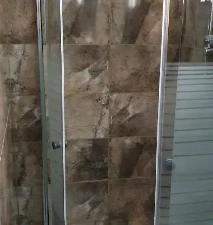 Suluca Homes 빌라 키레니아