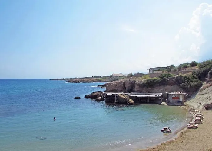 ヴィラ Suluca Homes